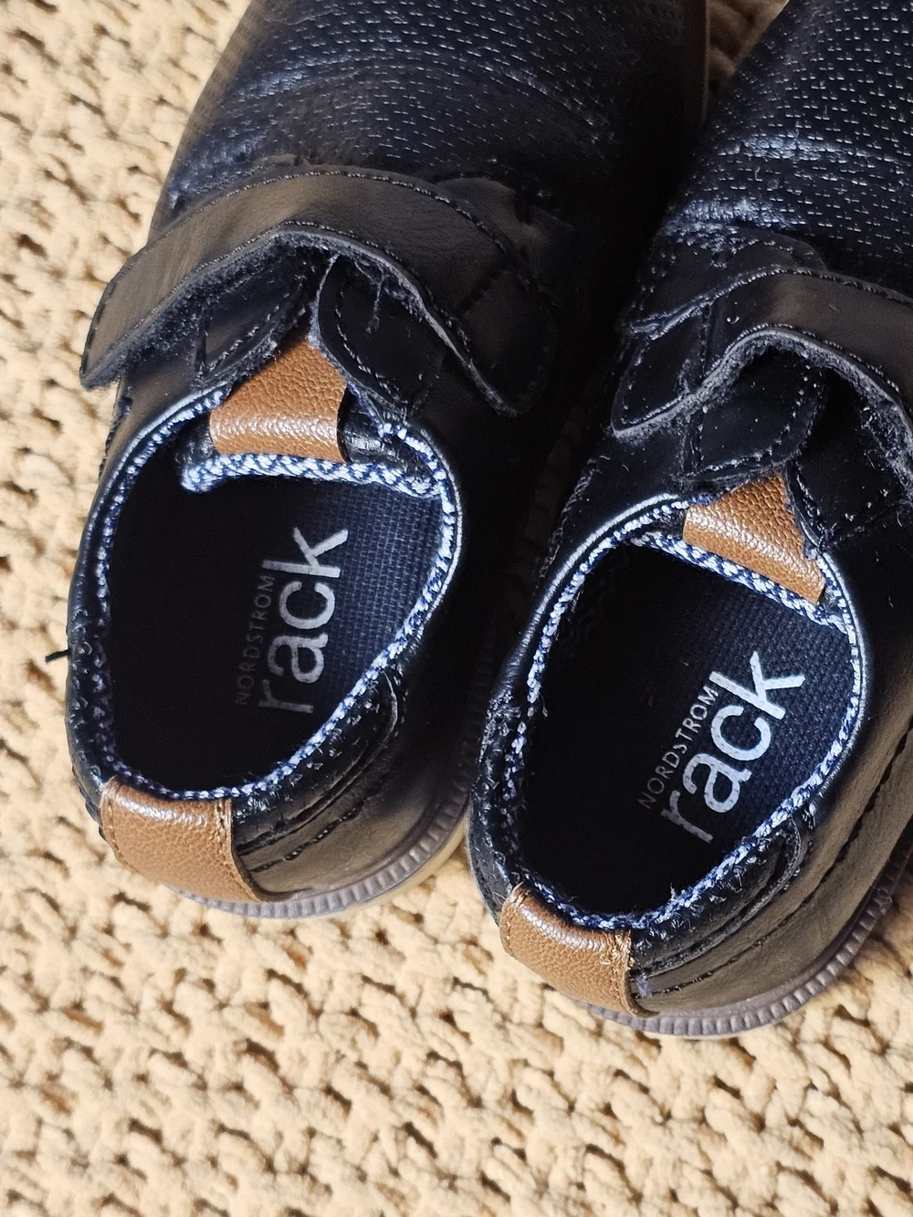 Nordstrom‎ Rack Dustin Shoes Kids Size 7D Black
